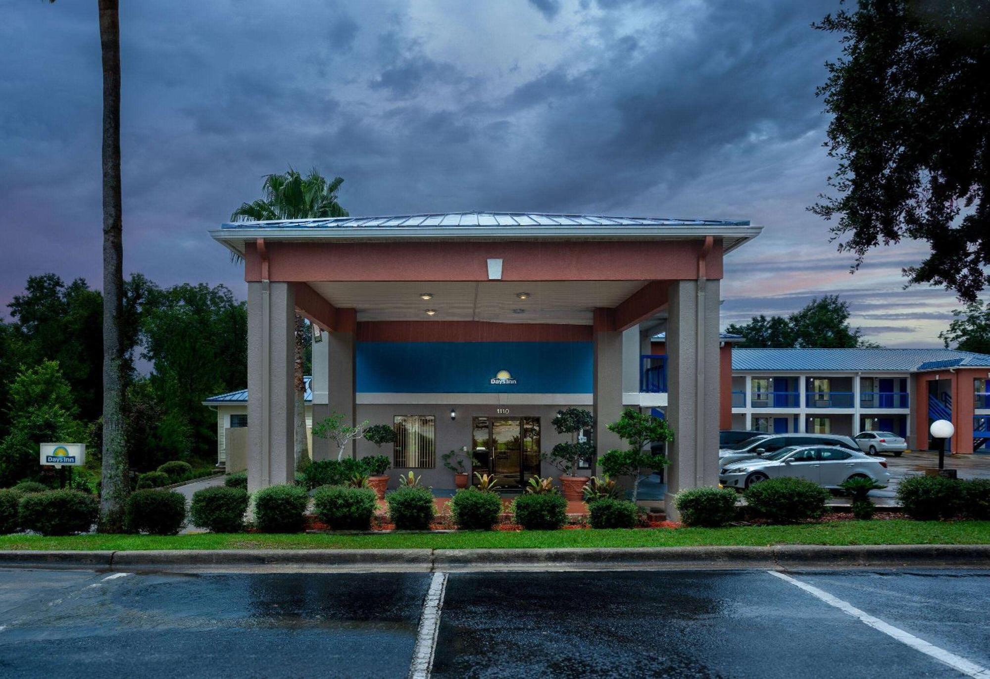 Days Inn By Wyndham Chipley Exterior foto